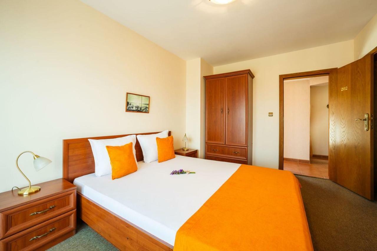 Hotel Albatros Old Town Sozopol Eksteriør bilde