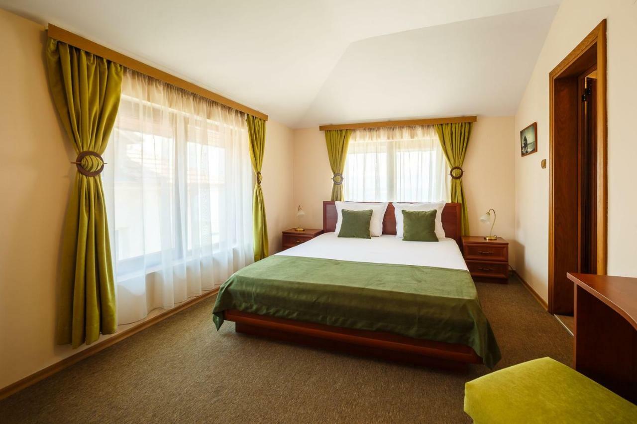 Hotel Albatros Old Town Sozopol Eksteriør bilde